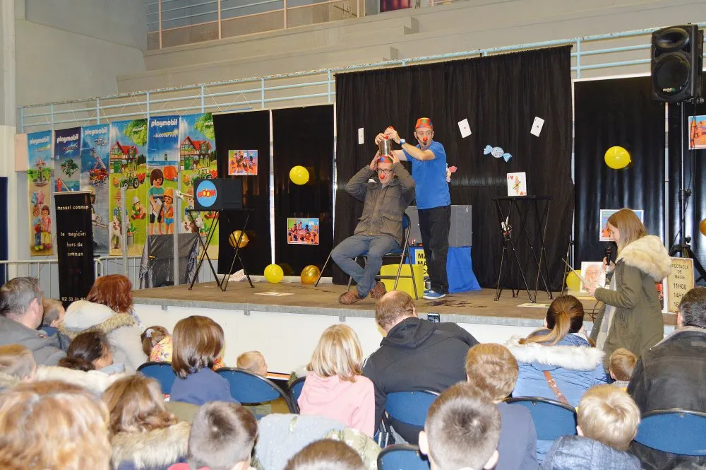 ManuMagie spectacle animation magie salon professionnel Manche 50